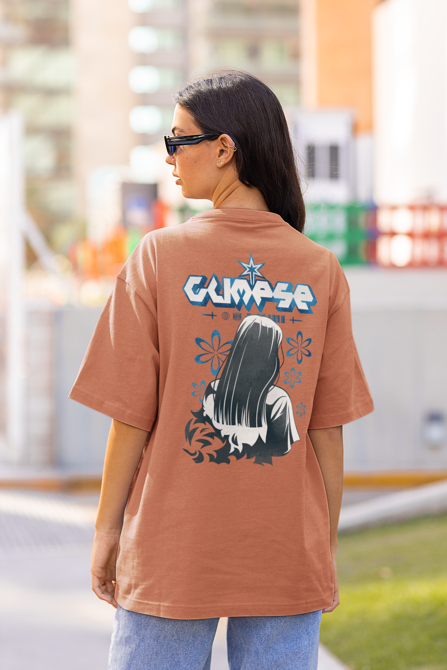 Glimpse Oversized T-Shirt