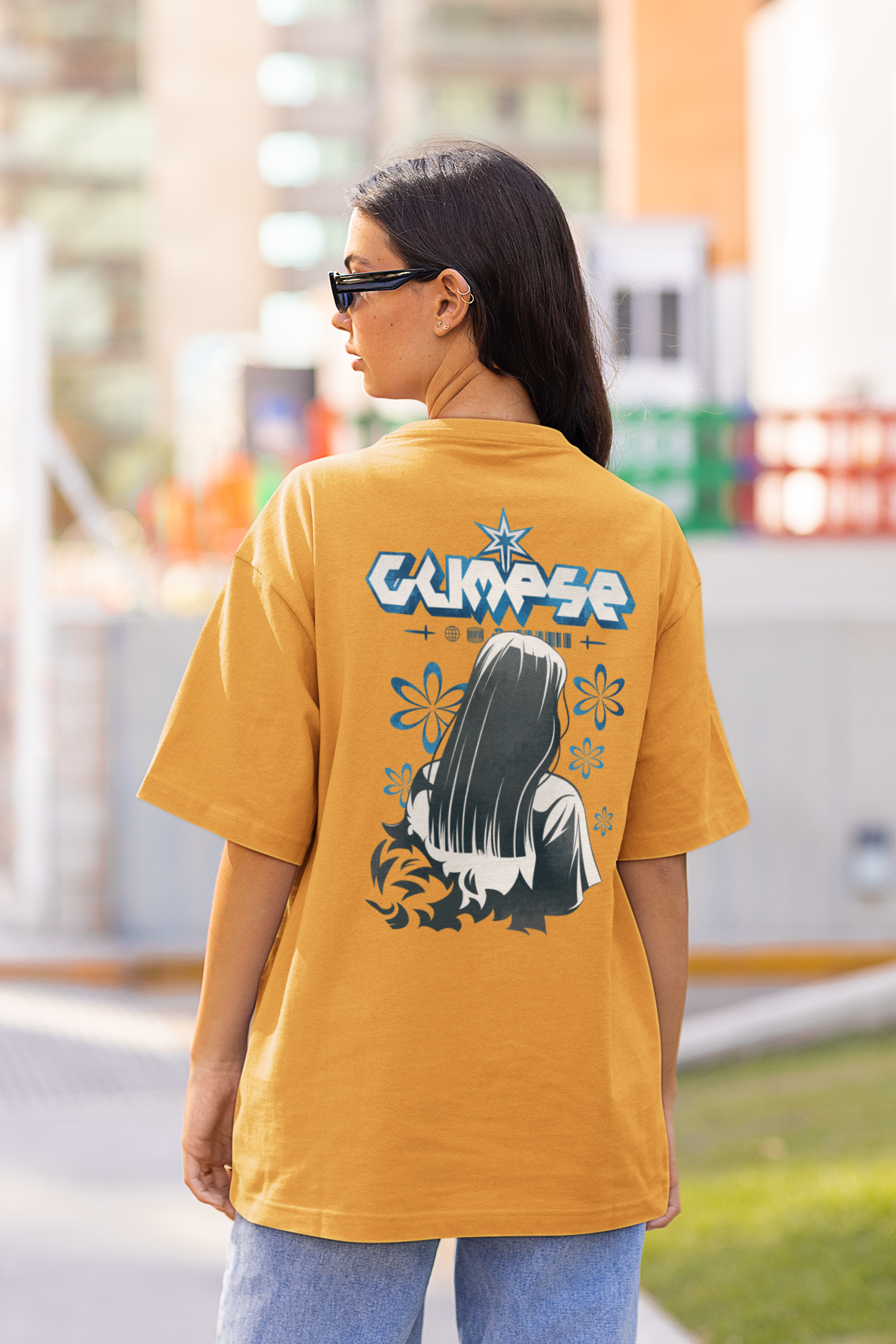 Glimpse Oversized T-Shirt